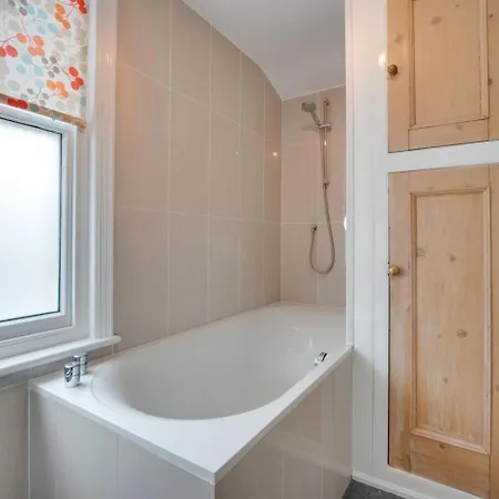 Ellingham House * Whitby