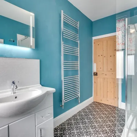 4 Bed In Oc-w444 * וויטבי