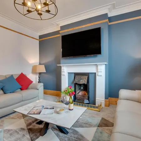 4 Bed In Oc-w444 Casa vacanze Whitby