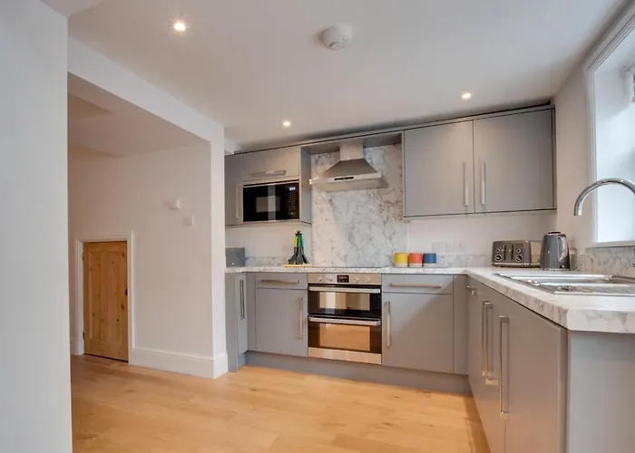 4 Bed In Oc-w444 * ウィットビー